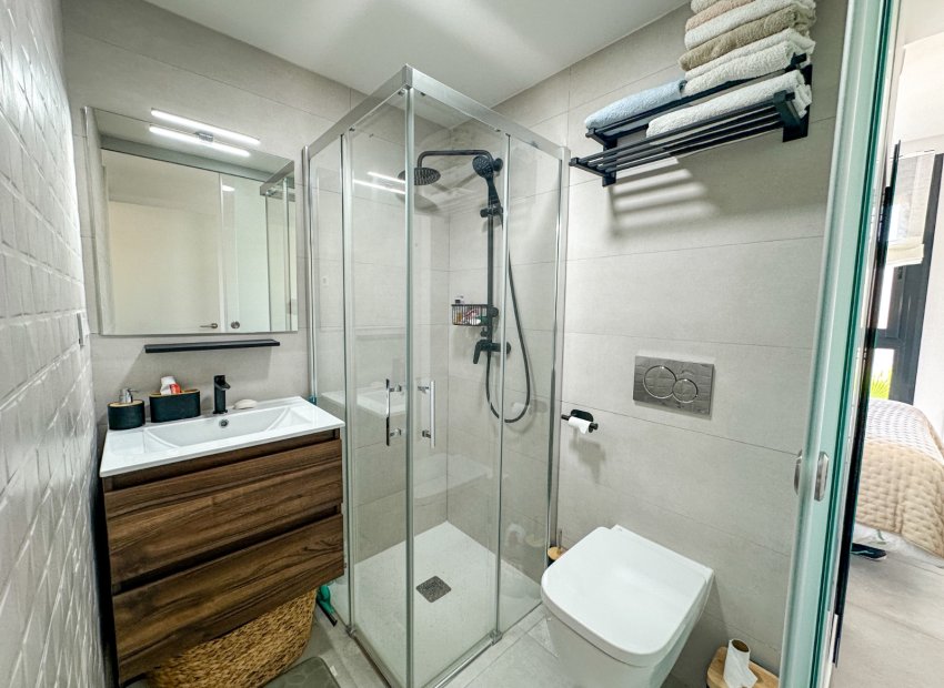 Resale - Townhouse / Duplex / Corner - Orihuela Costa - Villamartín