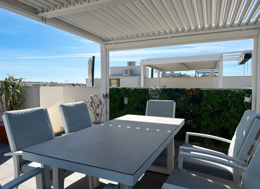 Resale - Townhouse / Duplex / Corner - Orihuela Costa - Villamartín