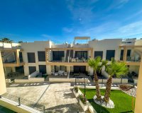Resale - Townhouse / Duplex / Corner - Orihuela Costa - Villamartín