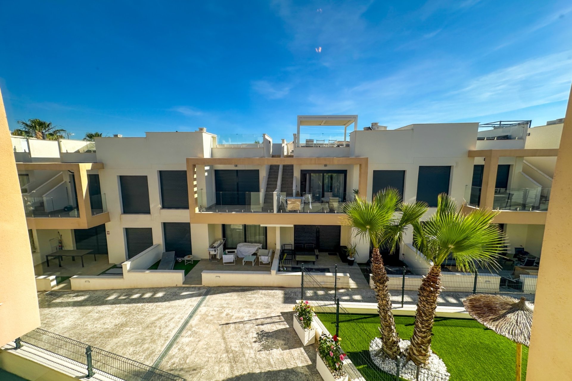 Resale - Townhouse / Duplex / Corner - Orihuela Costa - Villamartín
