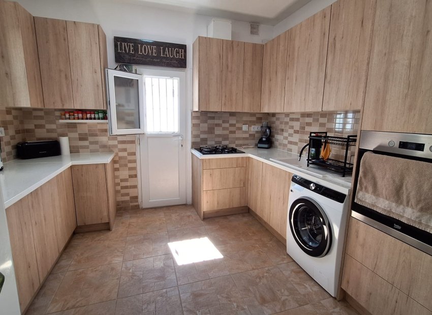 Resale - Townhouse / Duplex / Corner - Orihuela Costa - Villamartín