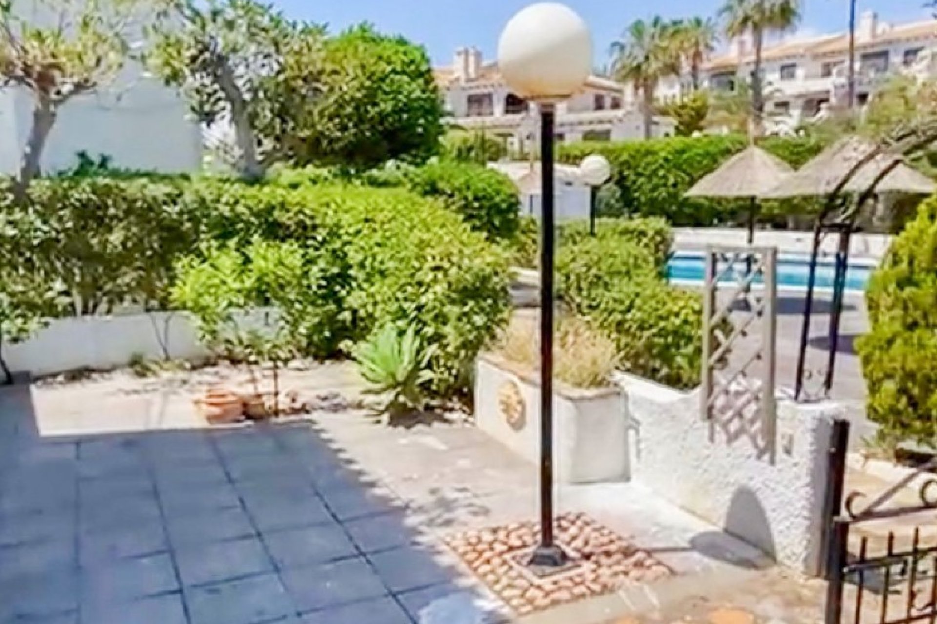 Resale - Townhouse / Duplex / Corner - Orihuela Costa