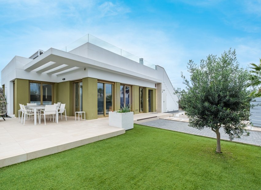 Resale - Townhouse / Duplex / Corner - Orihuela - Vistabella