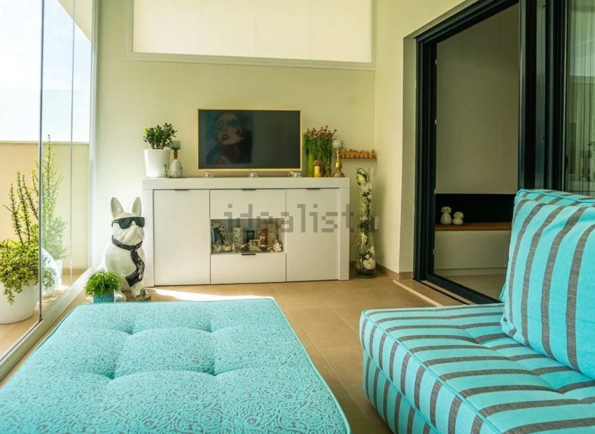 Resale - Townhouse / Duplex / Corner - Pilar de la Horadada - Lo Romero Golf