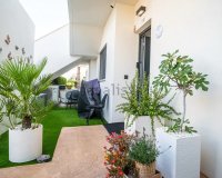 Resale - Townhouse / Duplex / Corner - Pilar de la Horadada - Lo Romero Golf