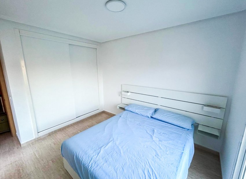 Resale - Townhouse / Duplex / Corner - Pilar de la Horadada - Torre de la Horadada