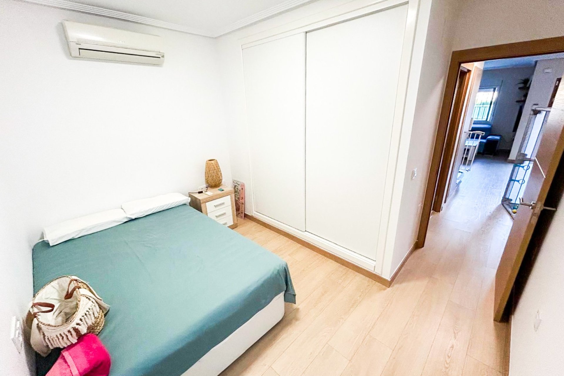 Resale - Townhouse / Duplex / Corner - Pilar de la Horadada - Torre de la Horadada