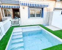 Resale - Townhouse / Duplex / Corner - Pilar de la Horadada - Torre de la Horadada