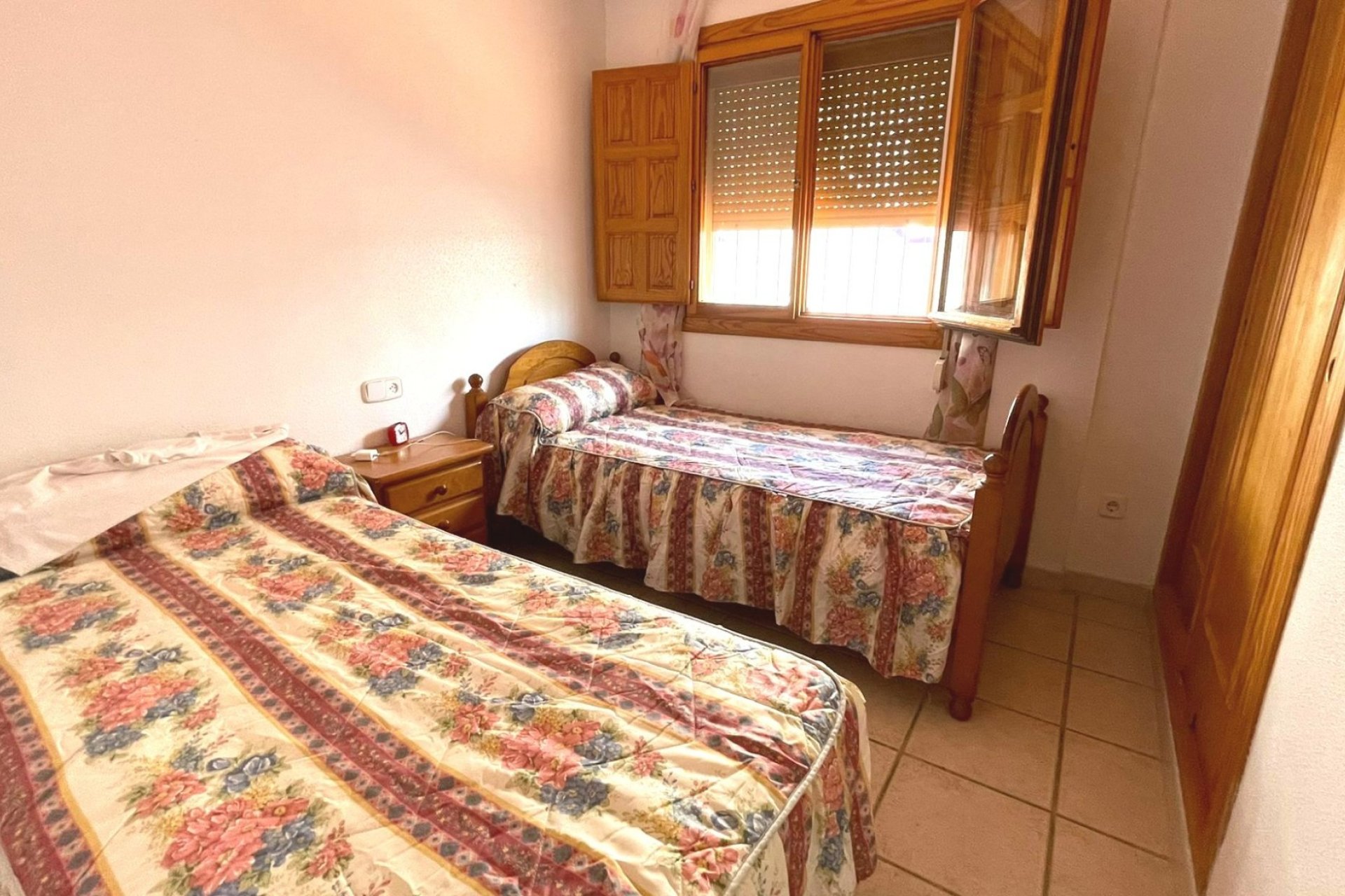 Resale - Townhouse / Duplex / Corner - Pilar de la Horadada - Torre de la Horadada