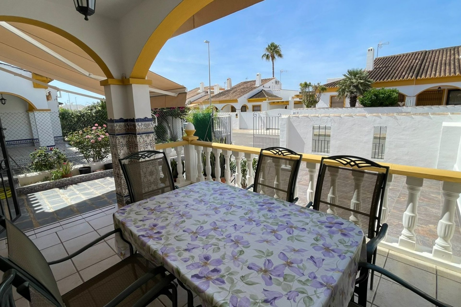 Resale - Townhouse / Duplex / Corner - Pilar de la Horadada - Torre de la Horadada