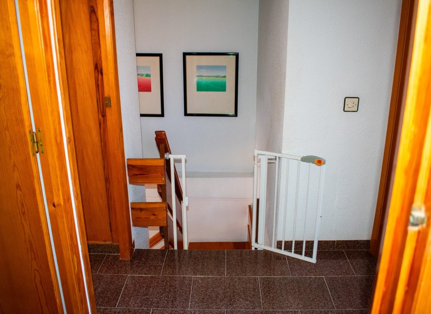 Resale - Townhouse / Duplex / Corner - Pilar de la Horadada - Torre de la Horadada