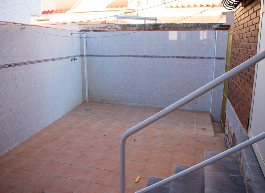 Resale - Townhouse / Duplex / Corner - Pilar de la Horadada - Torre de la Horadada