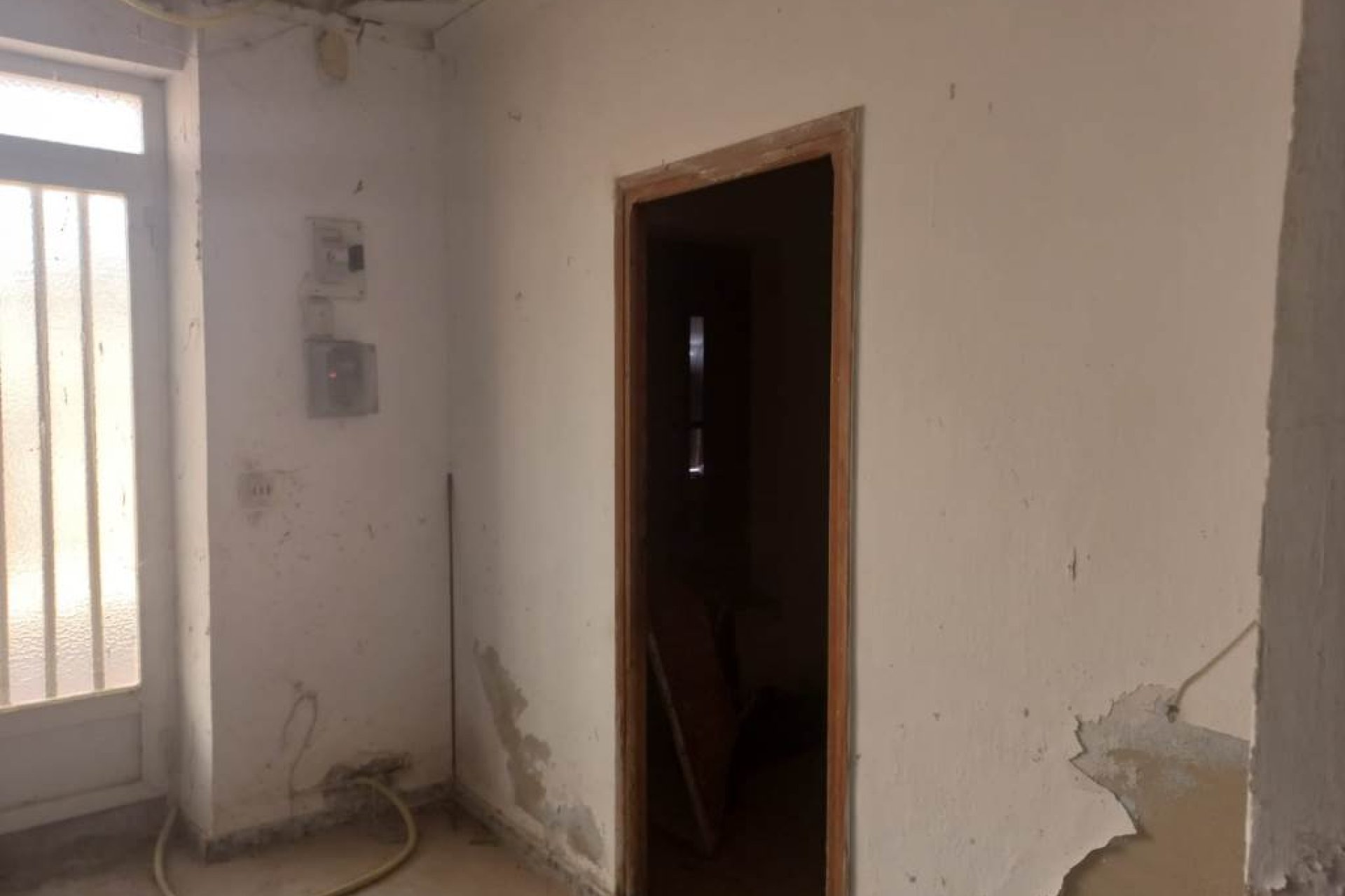 Resale - Townhouse / Duplex / Corner - Planes