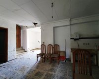 Resale - Townhouse / Duplex / Corner - Planes