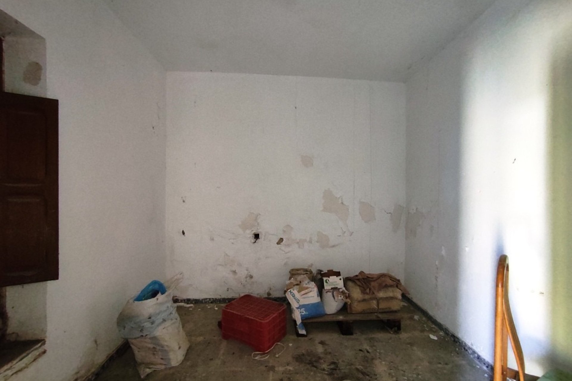 Resale - Townhouse / Duplex / Corner - Planes