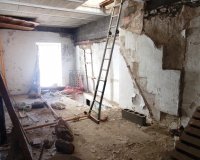 Resale - Townhouse / Duplex / Corner - Planes