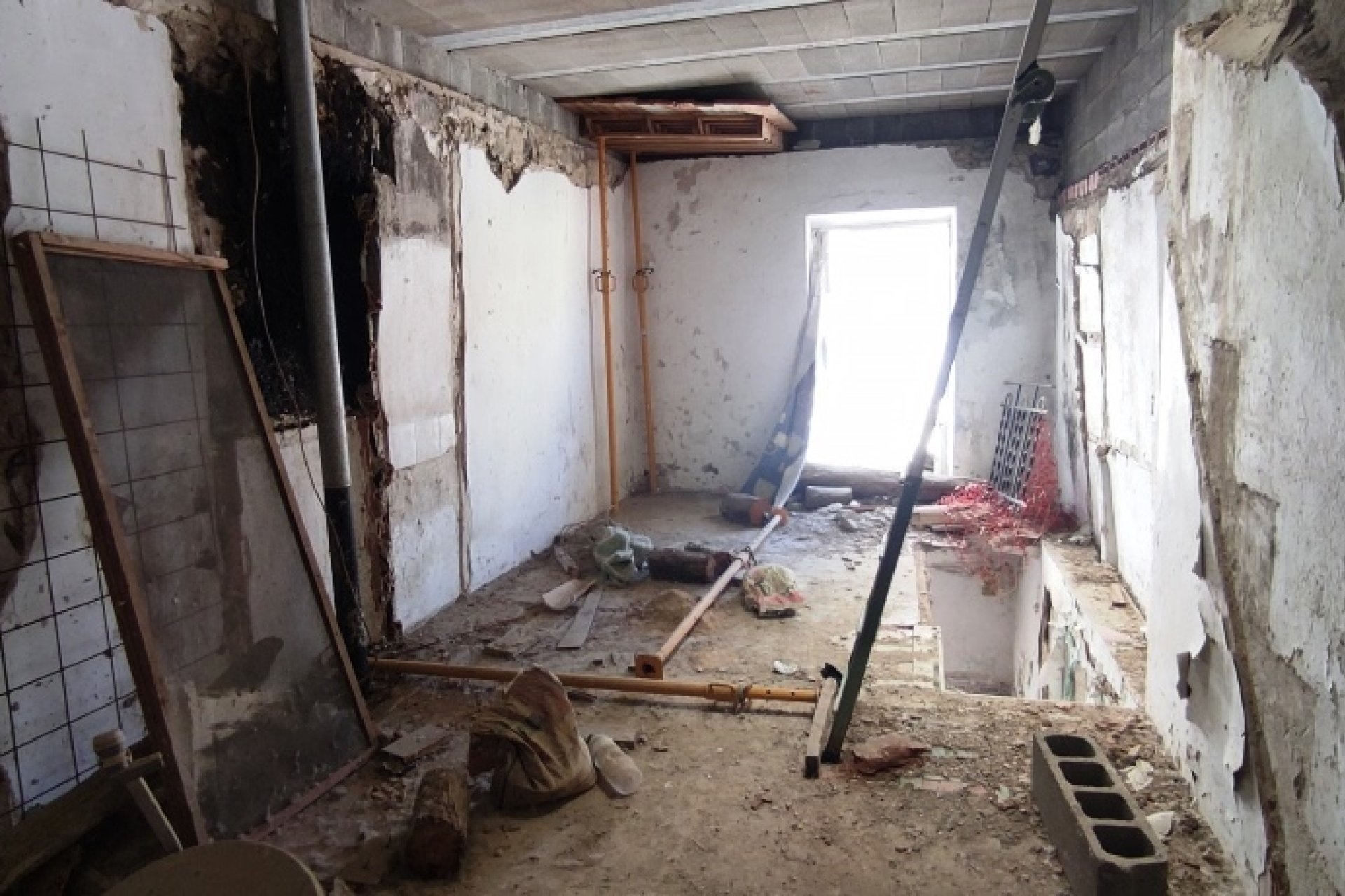 Resale - Townhouse / Duplex / Corner - Planes