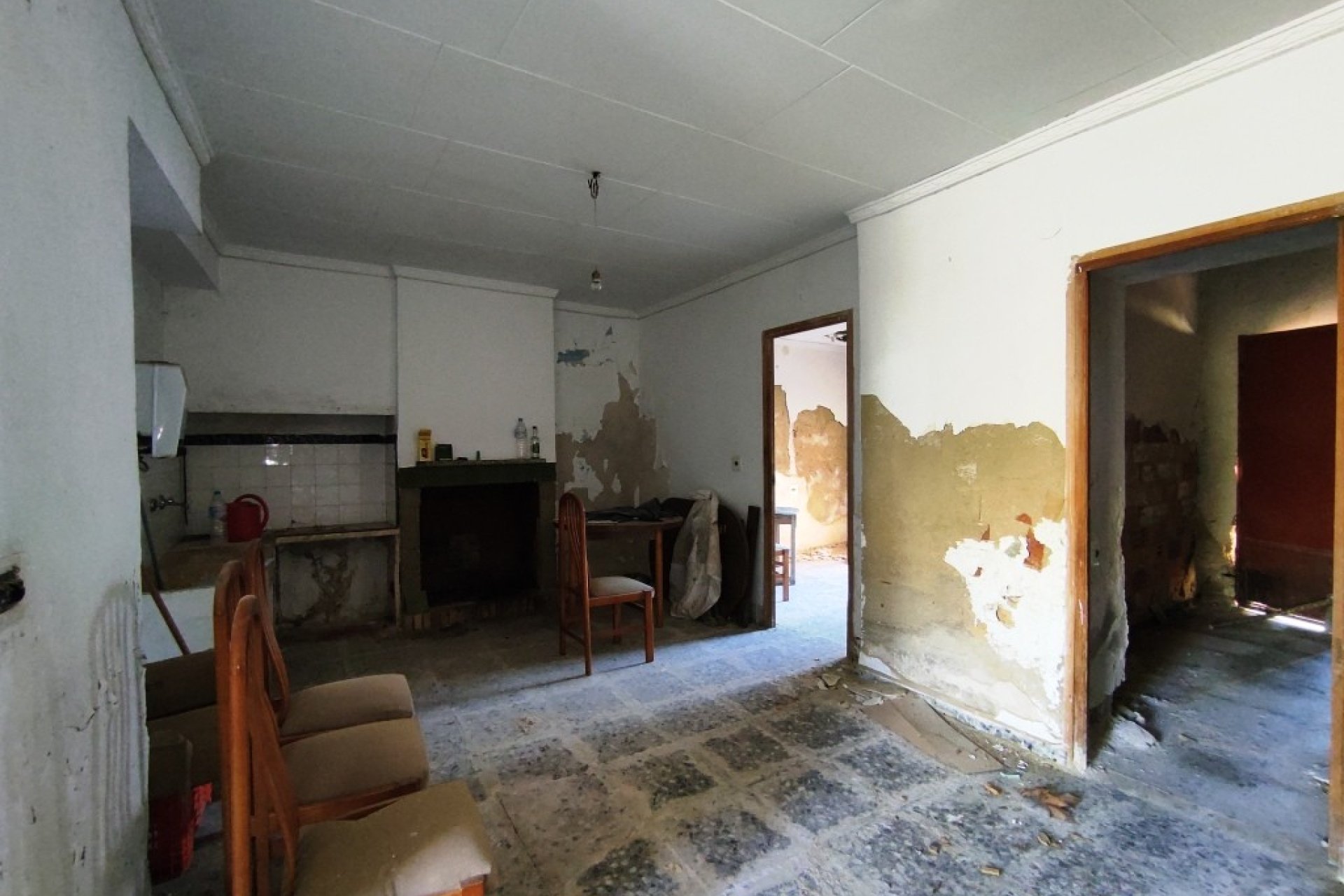 Resale - Townhouse / Duplex / Corner - Planes