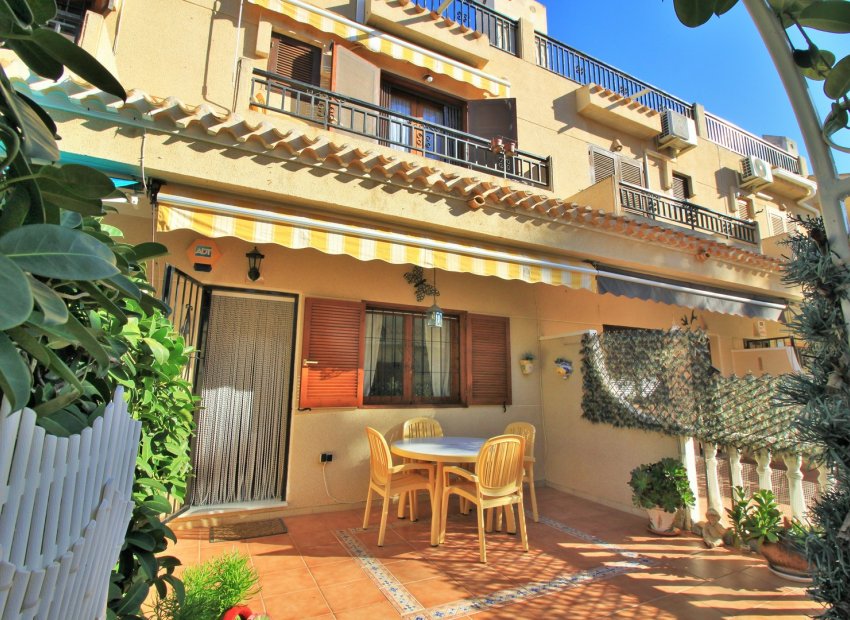 Resale - Townhouse / Duplex / Corner - Playa Flamenca
