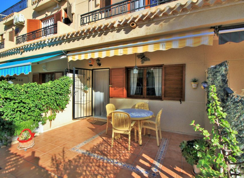 Resale - Townhouse / Duplex / Corner - Playa Flamenca
