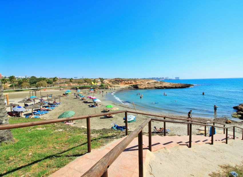 Resale - Townhouse / Duplex / Corner - Playa Flamenca