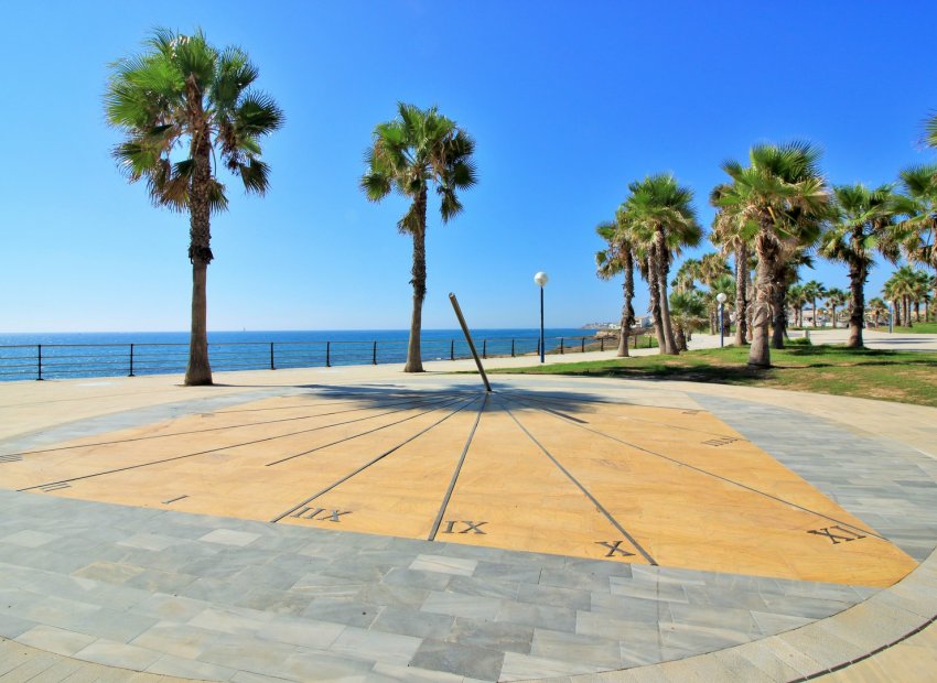 Resale - Townhouse / Duplex / Corner - Playa Flamenca