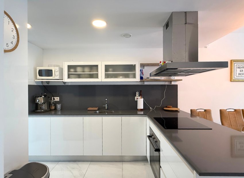 Resale - Townhouse / Duplex / Corner - Playa Flamenca