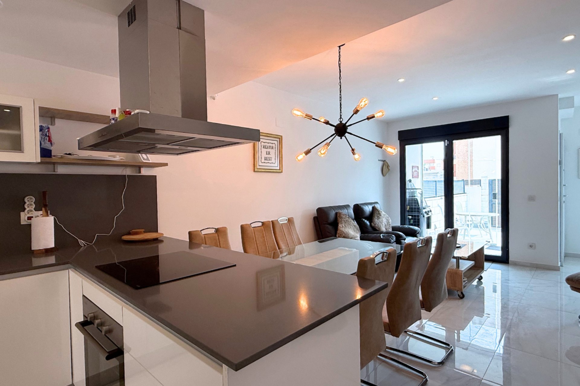 Resale - Townhouse / Duplex / Corner - Playa Flamenca