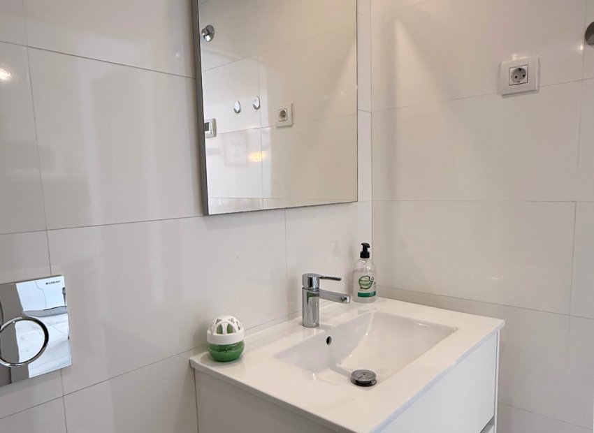 Resale - Townhouse / Duplex / Corner - Playa Flamenca