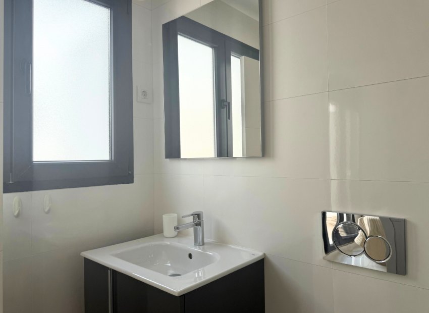 Resale - Townhouse / Duplex / Corner - Playa Flamenca