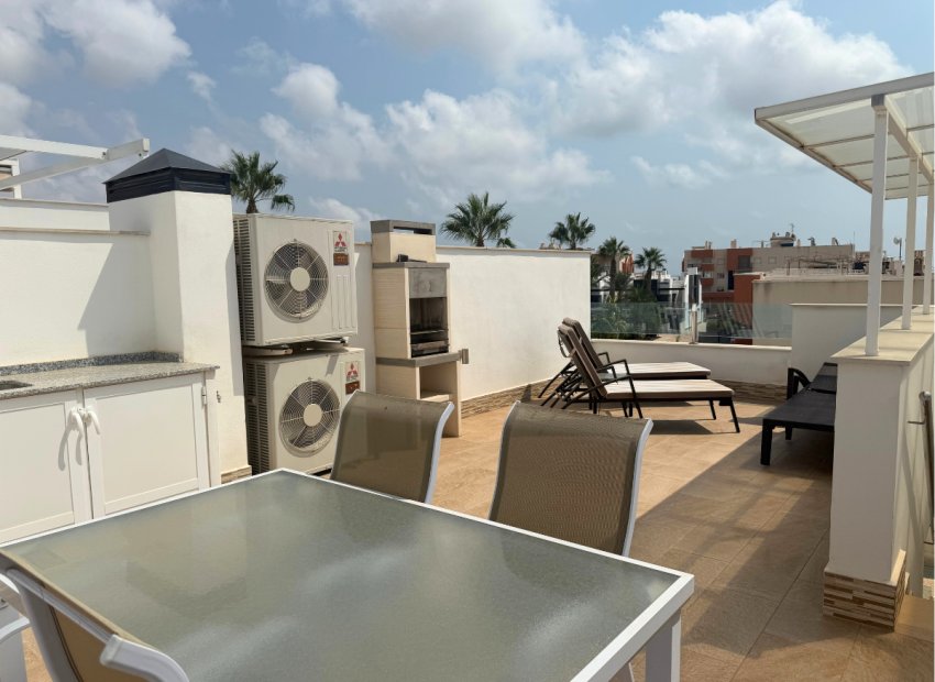 Resale - Townhouse / Duplex / Corner - Playa Flamenca