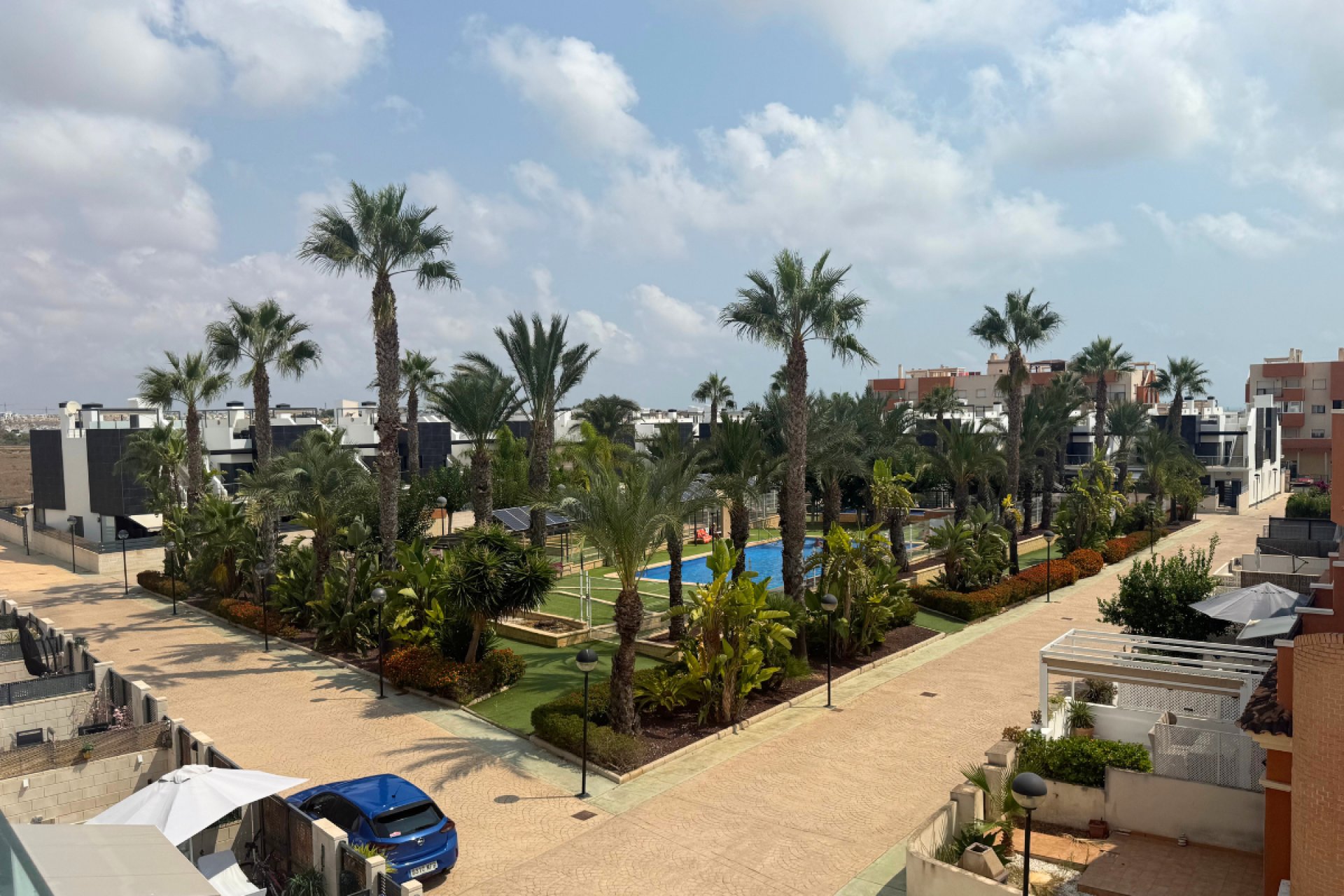 Resale - Townhouse / Duplex / Corner - Playa Flamenca