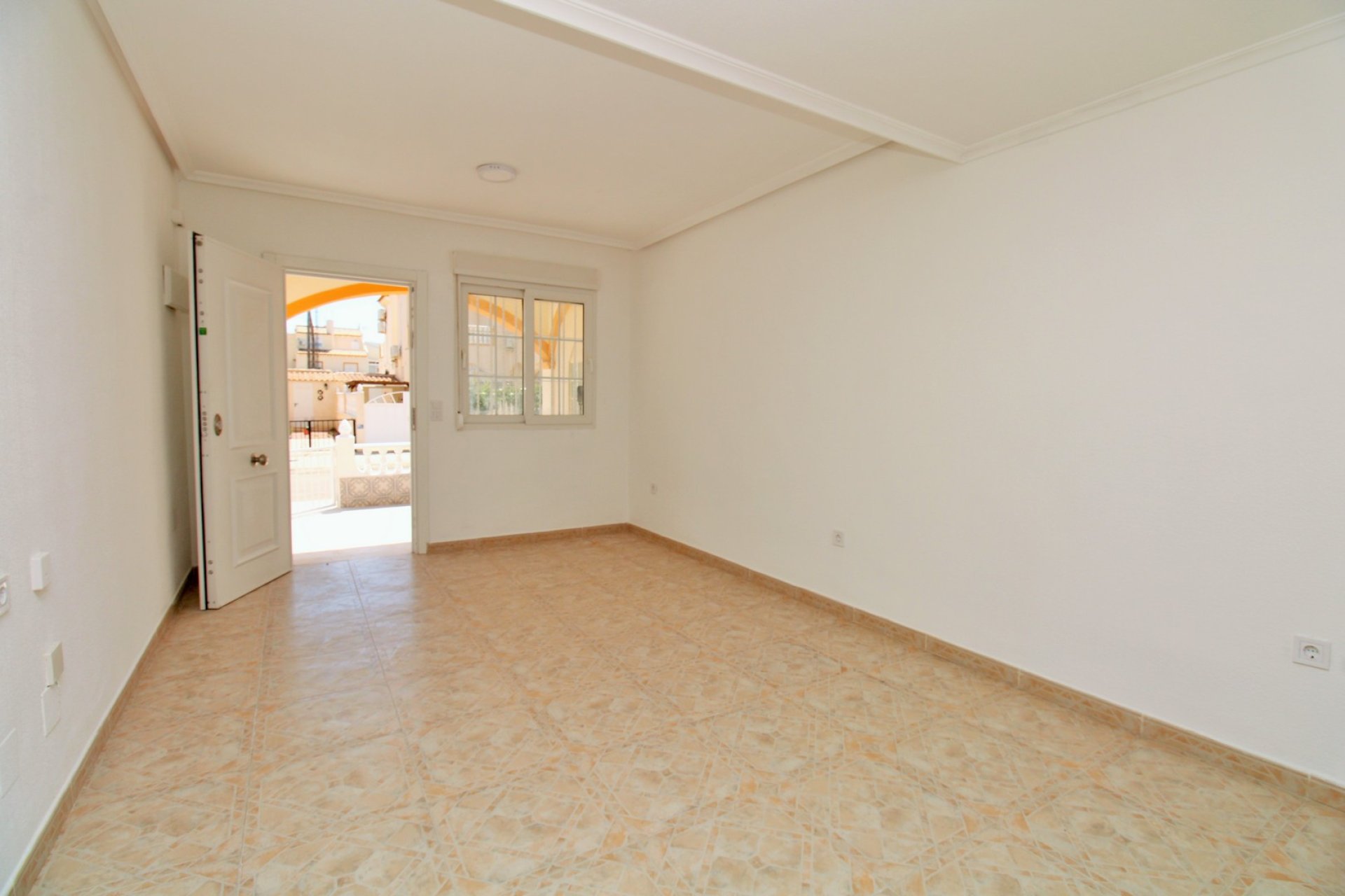 Resale - Townhouse / Duplex / Corner - Playa Flamenca