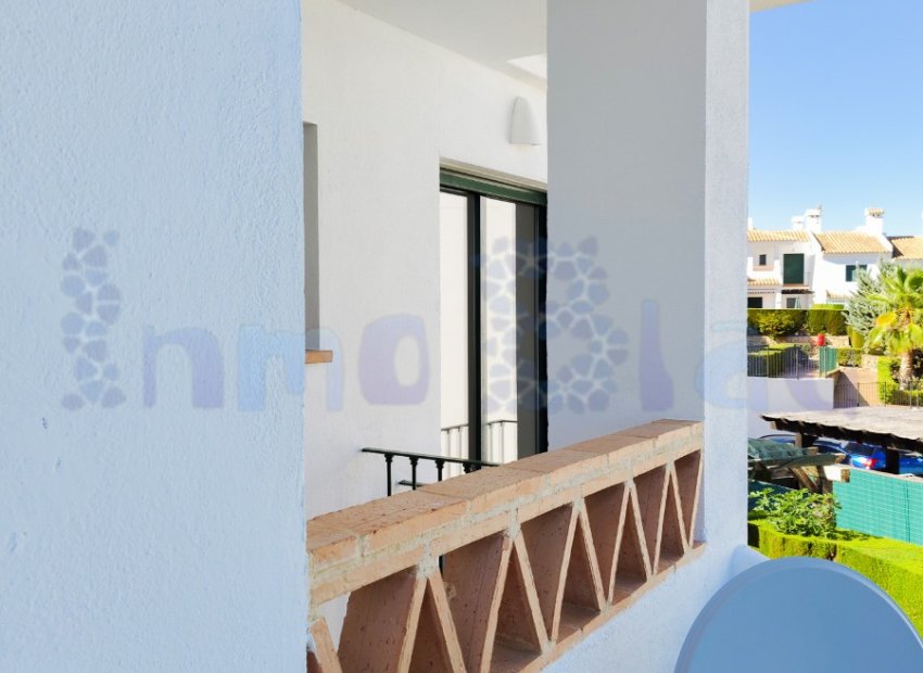 Resale - Townhouse / Duplex / Corner - Polop - Urbanizacion