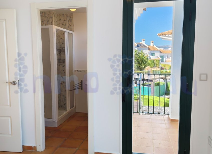 Resale - Townhouse / Duplex / Corner - Polop - Urbanizacion