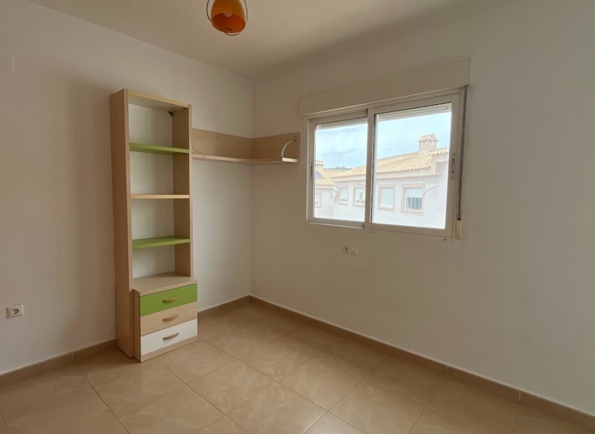 Resale - Townhouse / Duplex / Corner - Polop - Urbanizaciones