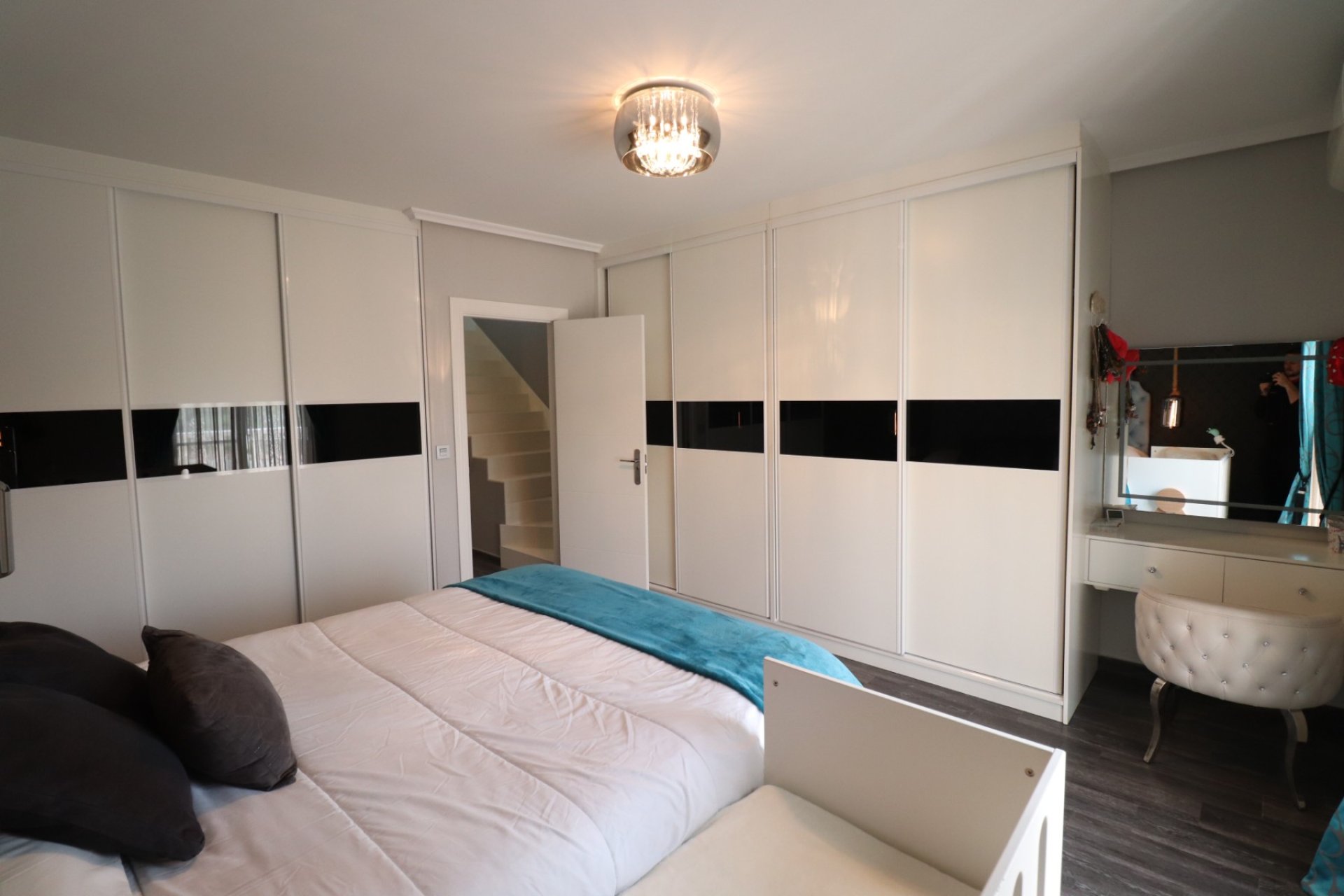 Resale - Townhouse / Duplex / Corner - Redován - Redovan - Town