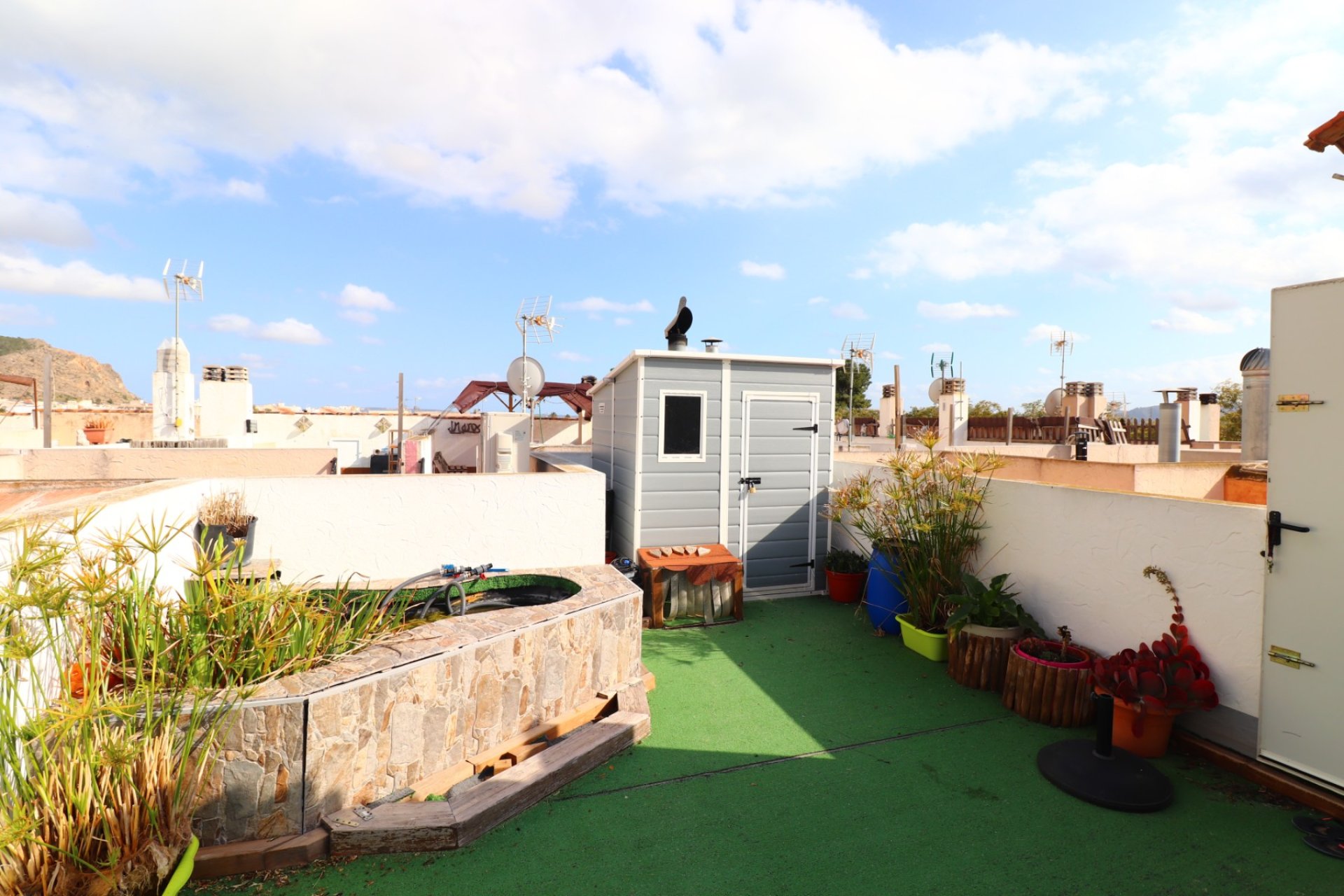 Resale - Townhouse / Duplex / Corner - Redován - Redovan - Town