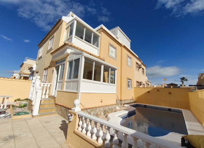 Resale - Townhouse / Duplex / Corner - Rojales - Ciudad Quesada