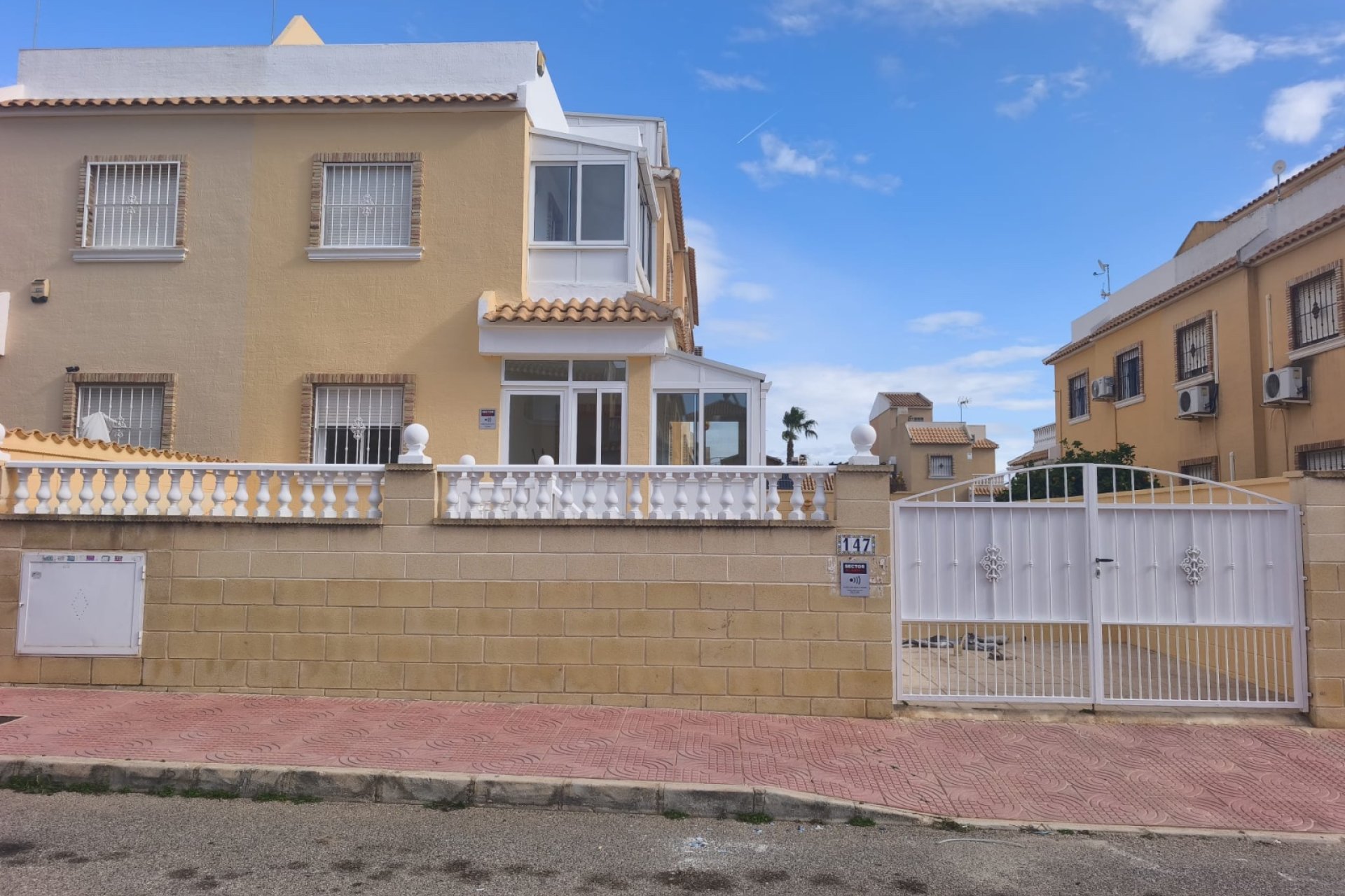 Resale - Townhouse / Duplex / Corner - Rojales - Ciudad Quesada