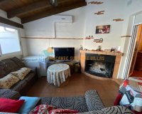 Resale - Townhouse / Duplex / Corner - Salinas