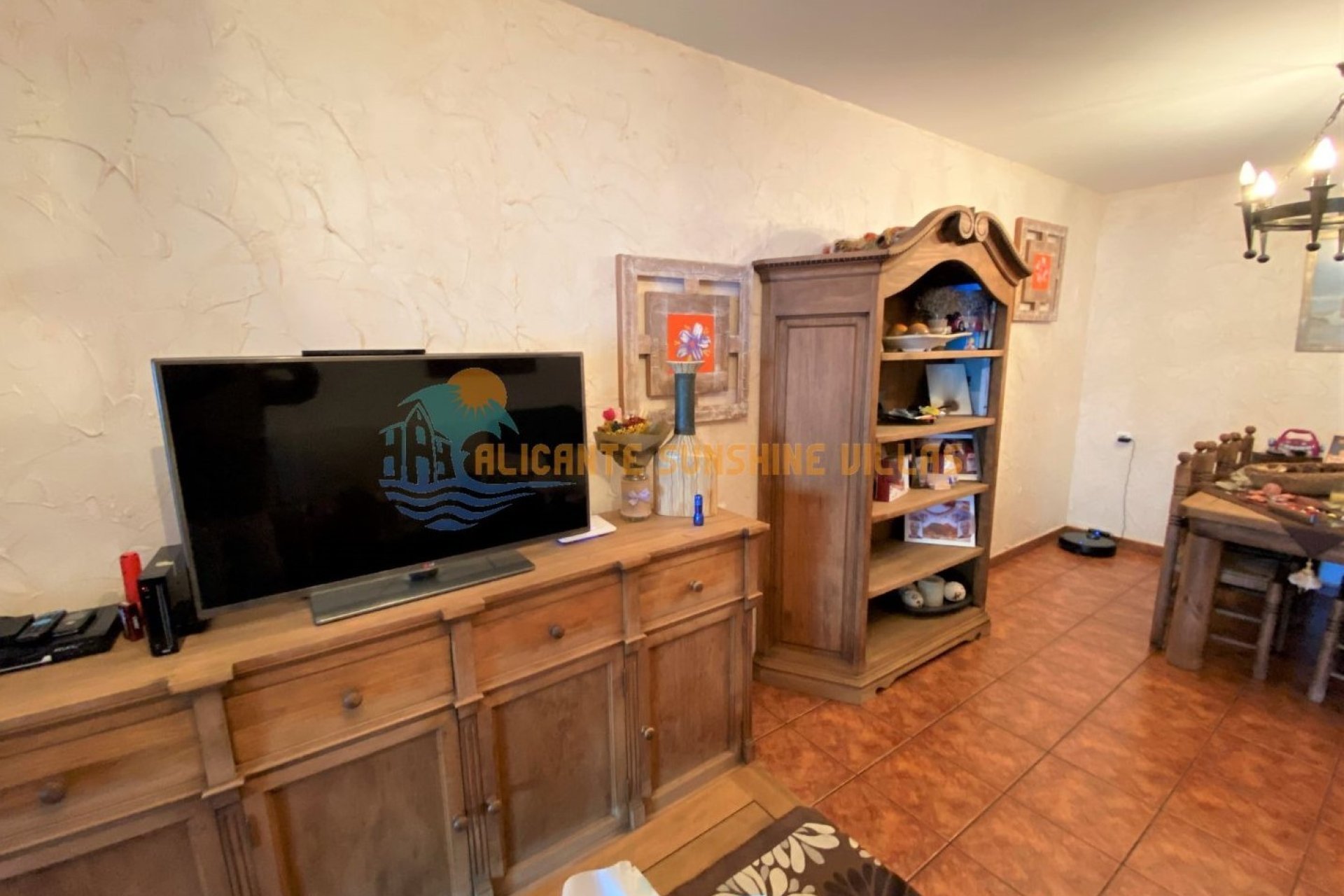 Resale - Townhouse / Duplex / Corner - Salinas