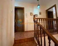 Resale - Townhouse / Duplex / Corner - Salinas