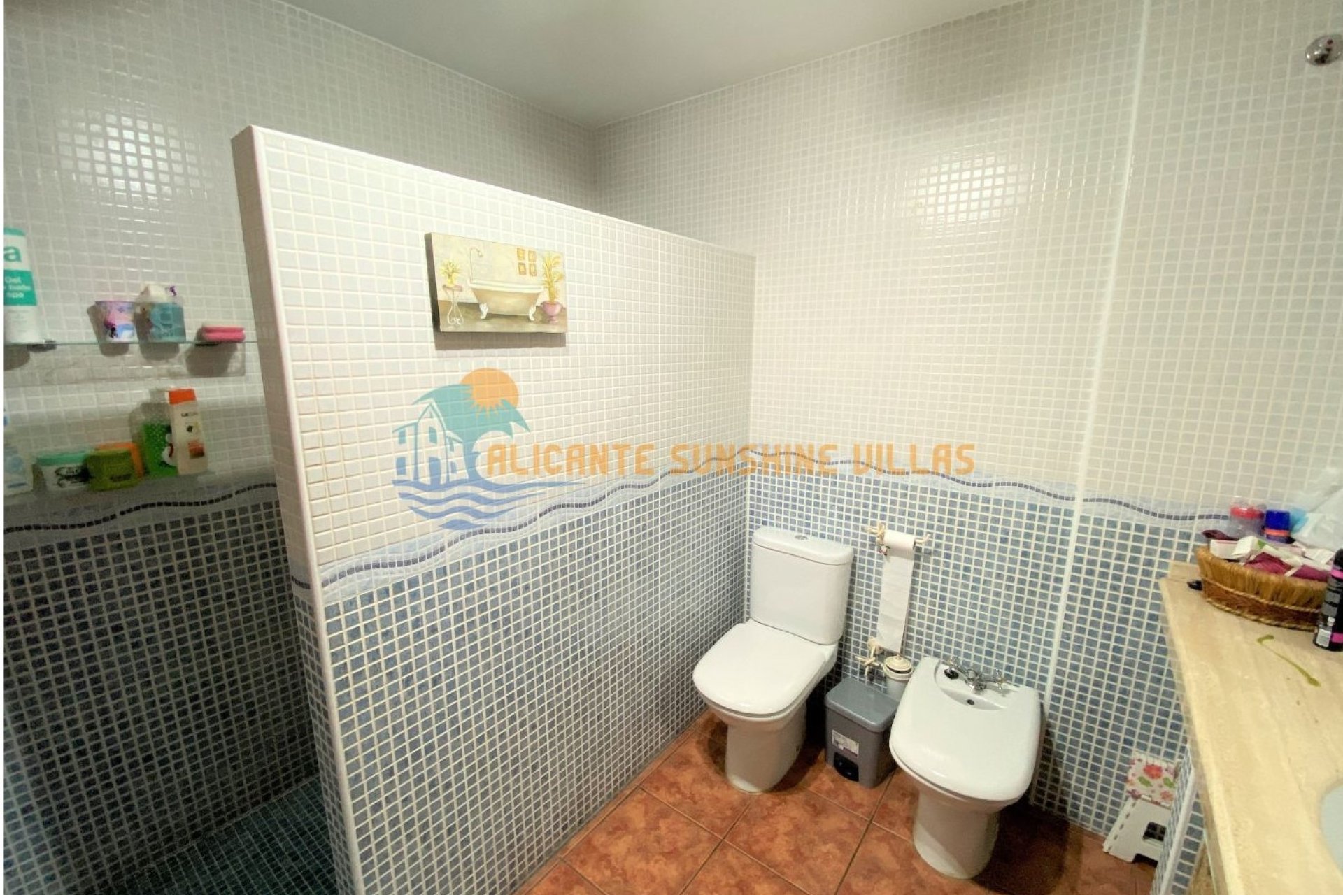 Resale - Townhouse / Duplex / Corner - Salinas