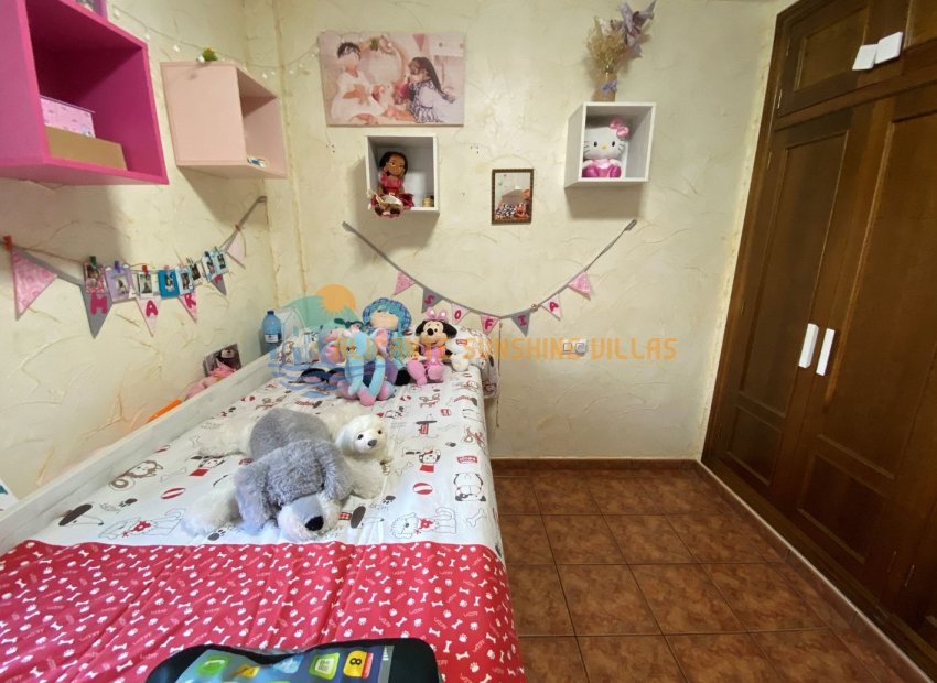 Resale - Townhouse / Duplex / Corner - Salinas