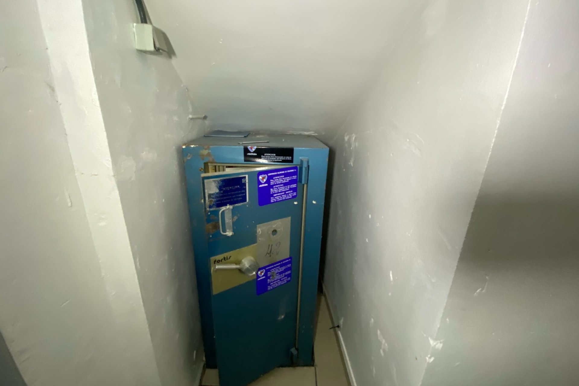 Resale - Townhouse / Duplex / Corner - Salinas