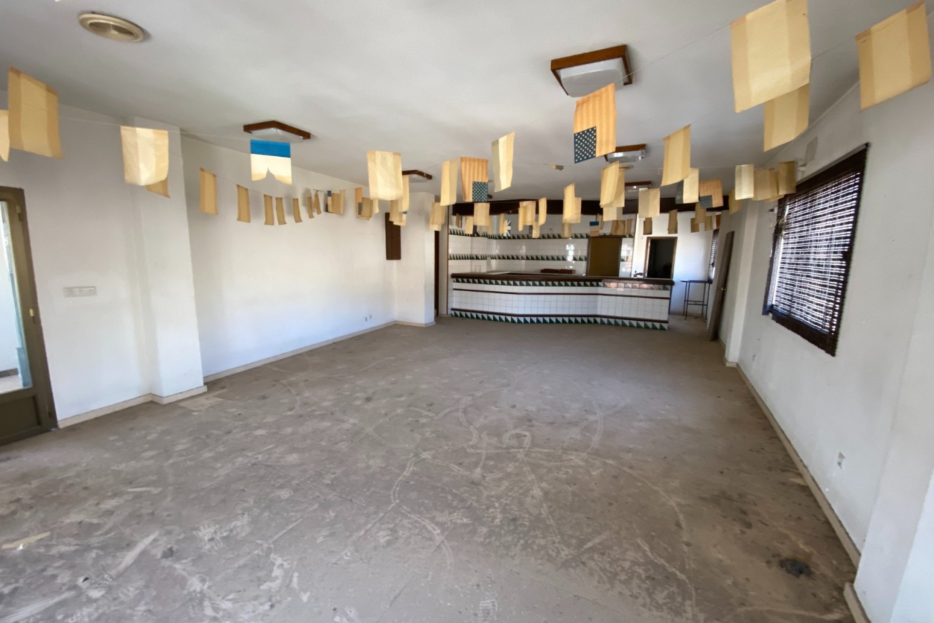 Resale - Townhouse / Duplex / Corner - Salinas