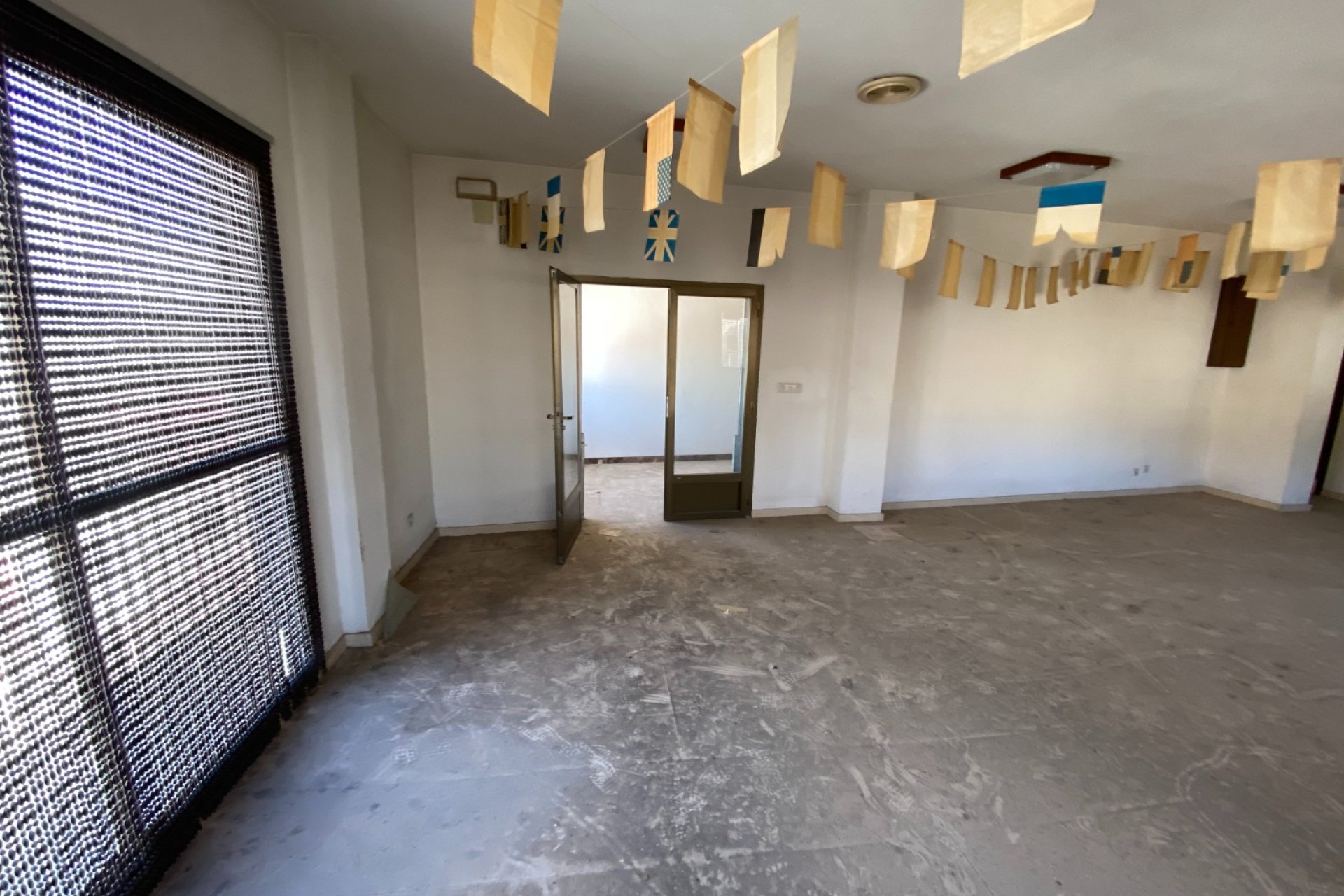 Resale - Townhouse / Duplex / Corner - Salinas