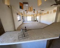 Resale - Townhouse / Duplex / Corner - Salinas