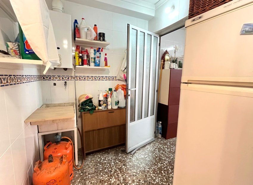 Resale - Townhouse / Duplex / Corner - Salinas